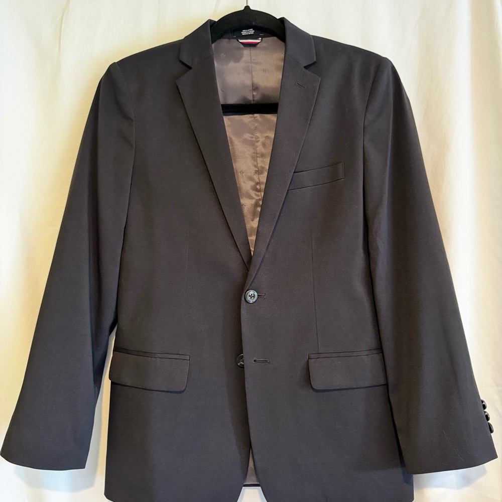 Tommy Hilfiger Black Suit Jacket and Pants Classic Style Boys Size 16